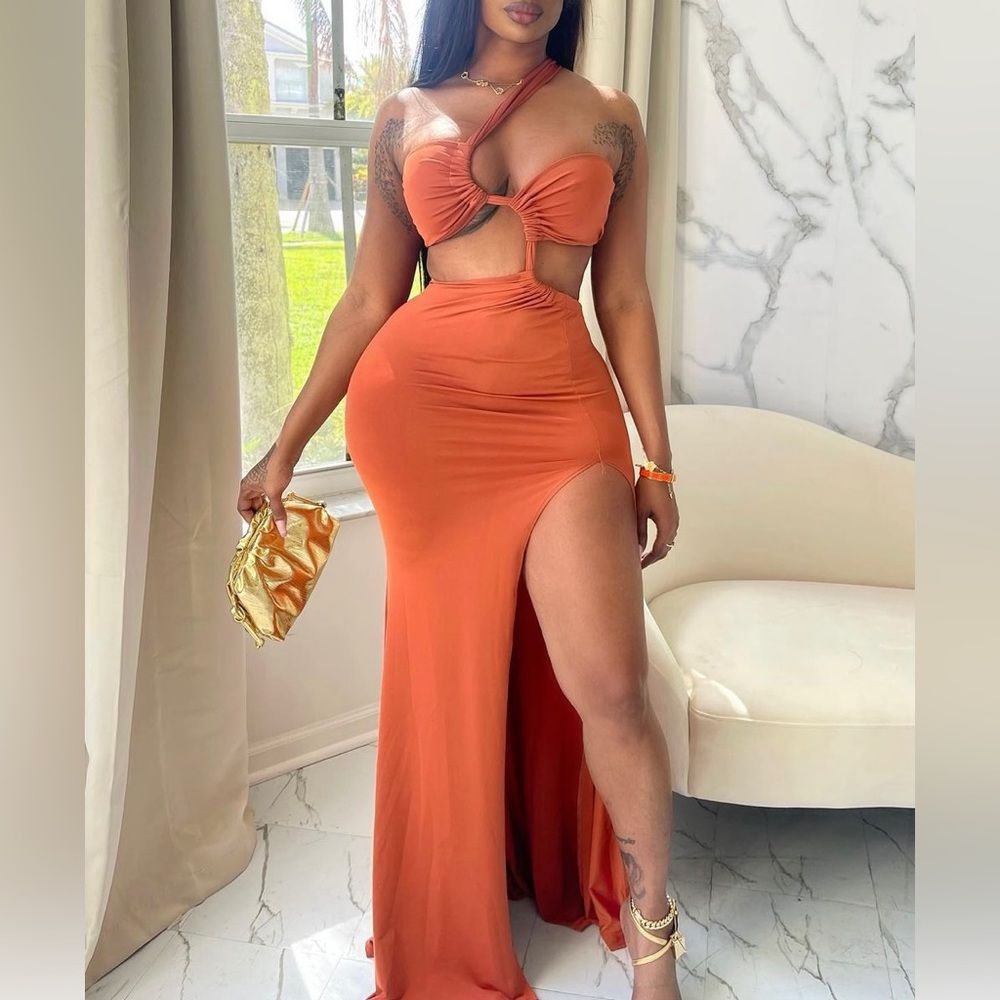 Meagan dress from glam city / NEVER WORN